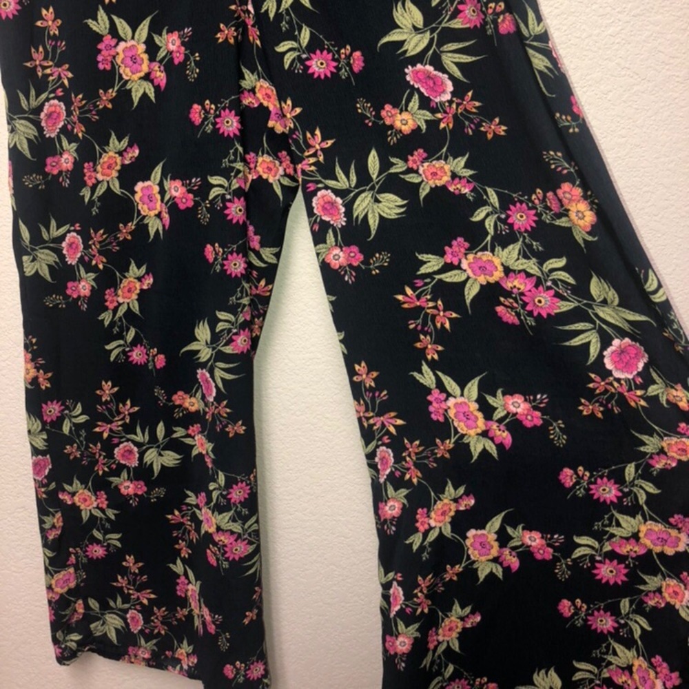 Bright black and floral flowy pants